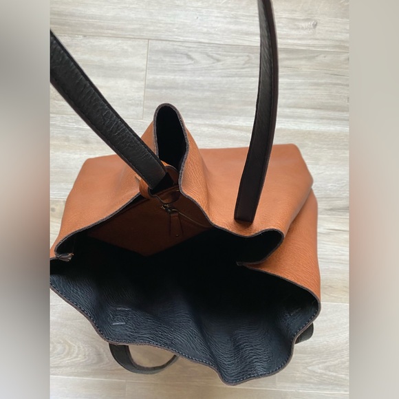 American Eagle Floppy Brown Shoulder Bag - Picture 4 of 7